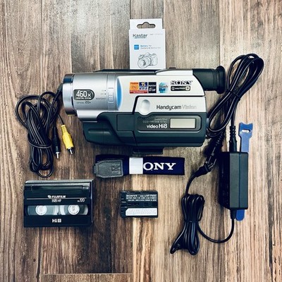 Sony Handycam CCD-TRV308 Hi8 Camcorder 20x Zoom Night Vision Bundle - SHIPS FREE