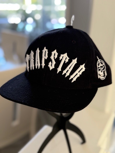 Trapstar Irongate Logo Cap Hat US Seller Skull Black White Made in