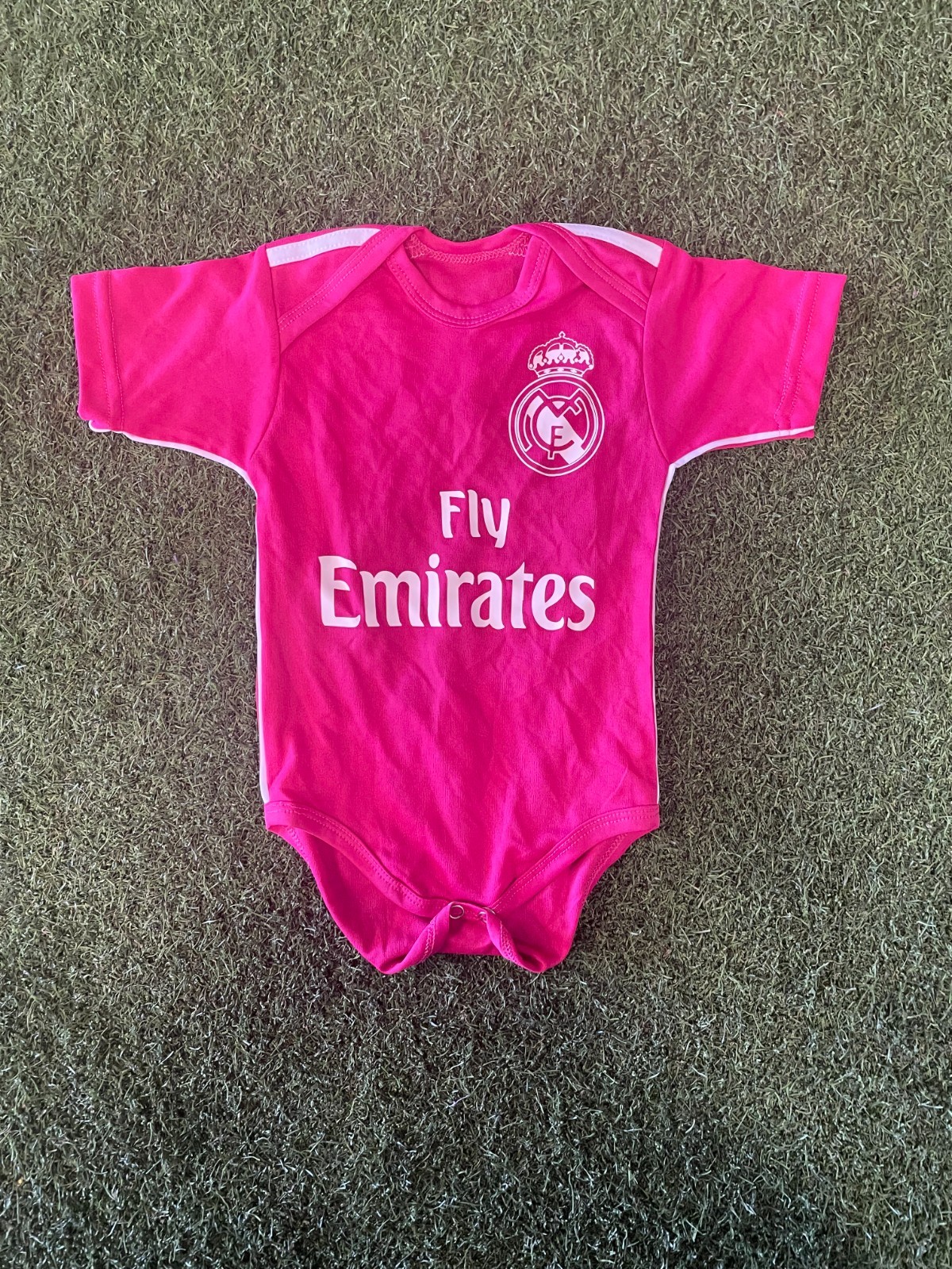 Real Madrid Soccer Team Baby bodysuit 3-6 Months - Pink/white