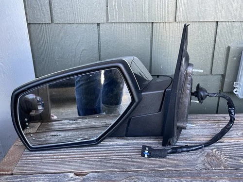2015 GMC SIERRA 1500 LEFT DRIVER SIDE POWER DOOR MIRROR GM OEM 23180074 *CHIP*