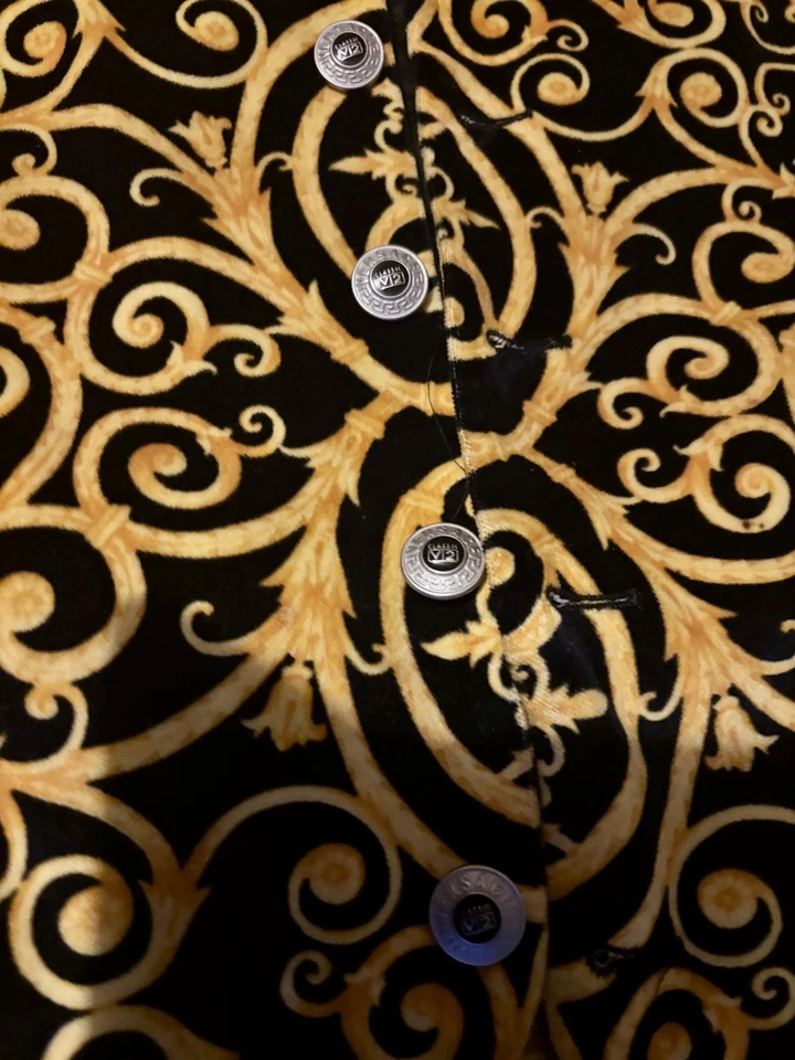 Versace classic V2 waistcoat jacket size L - Image 4 of 4