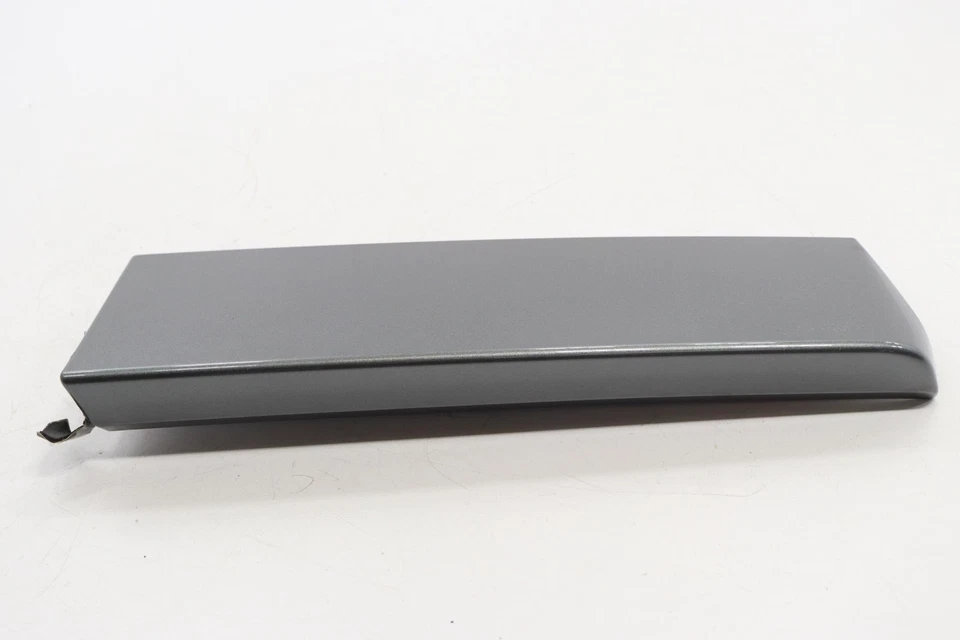 2017 - 2024 NISSAN TITAN REAR LIFTGATE RIGHT SPOILER COVER PANEL OEM GRAY_KAD - Image 4 of 4