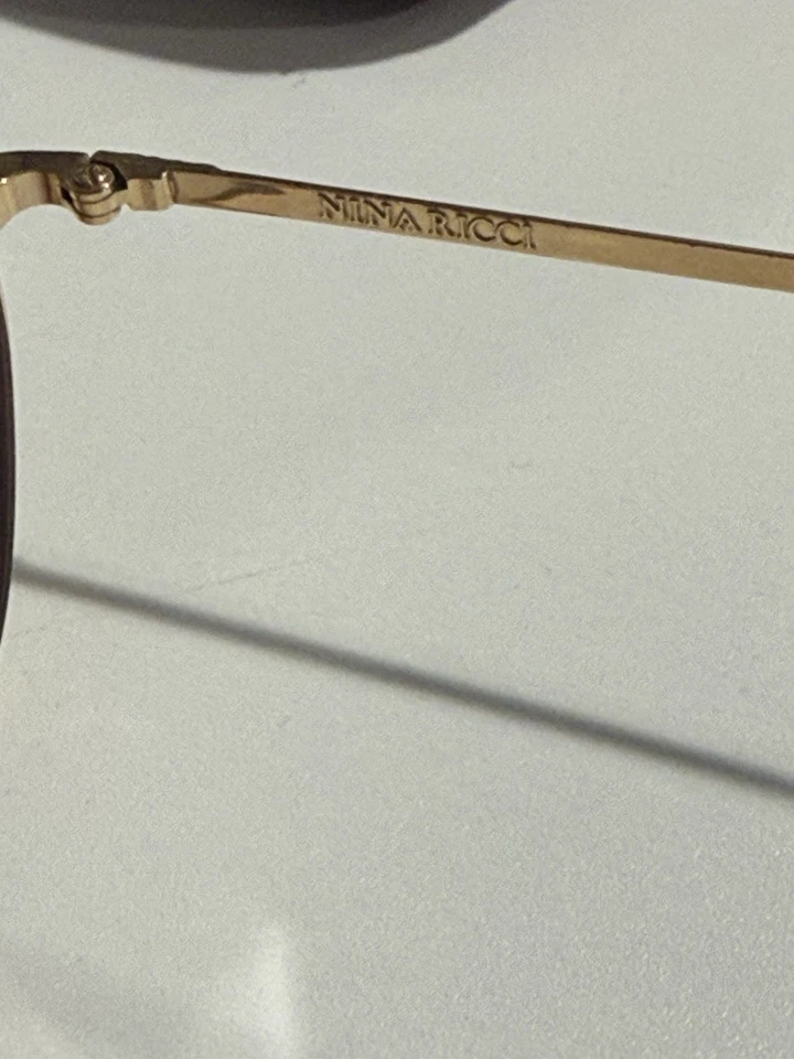 VintageNina Ricci Tortoise color frame 2020 CL07 L 1000 Prescription Sunglasses - Image 4 of 4