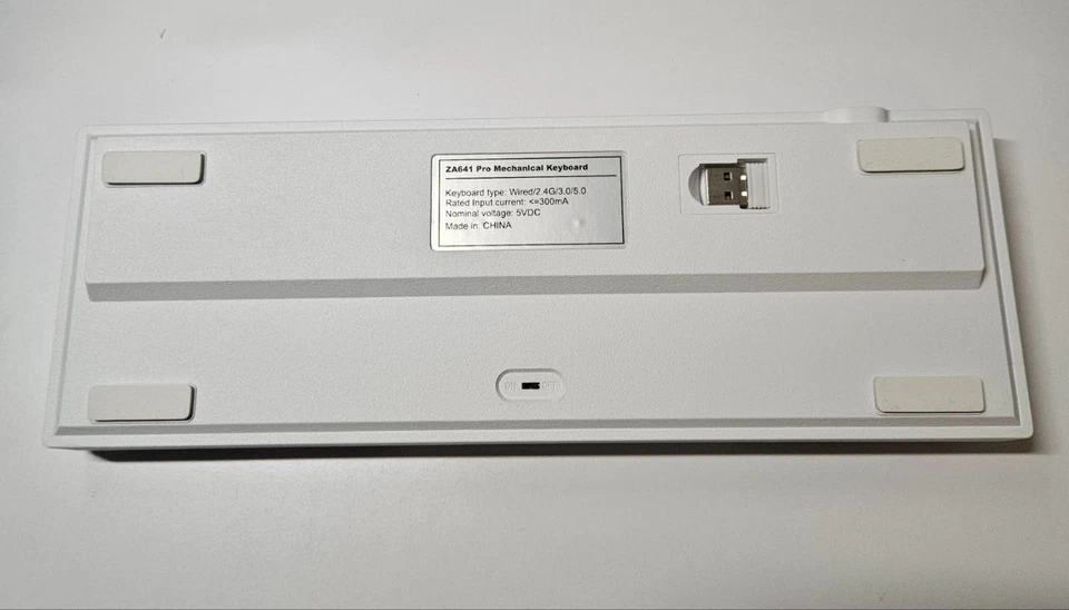 ZA641 Pro Keyboard – Bluetooth / 2.4G / Kabel – Top Zustand mit OPV - Bild 2 von 4