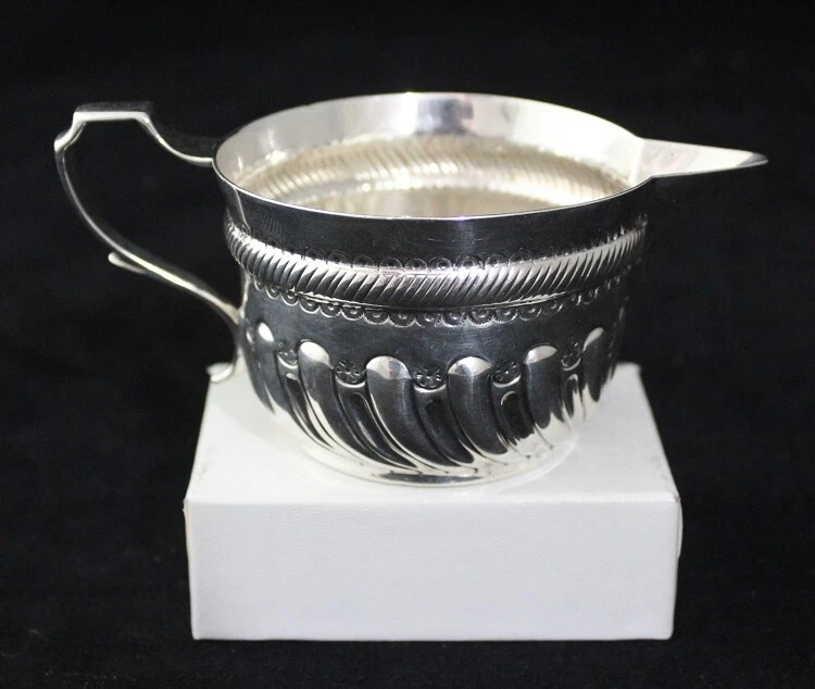 Antigua crema de plata esterlina 1886 victoriana Inglaterra John Septimus Beresford Foto 2 de 4