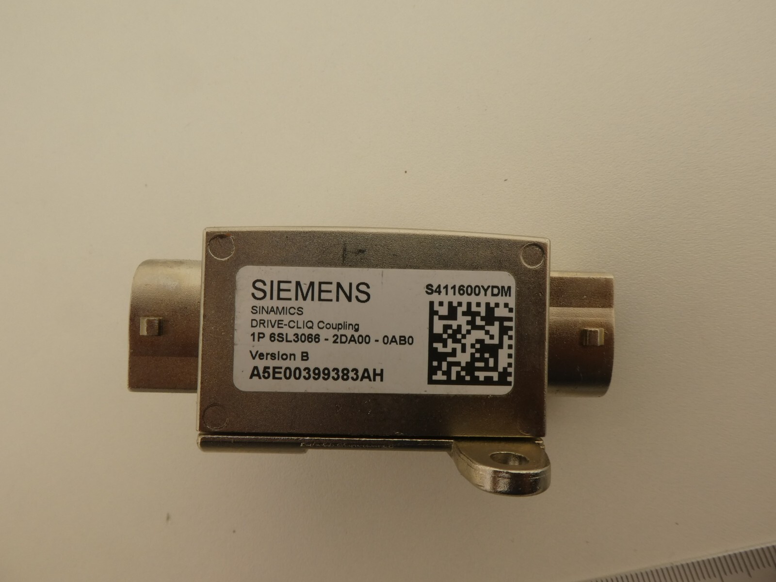 Siemens SINAMICS DRIVECLIQ Coupling 6SL30662DA000AB0 (2310298) eBay