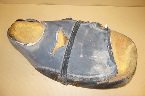 Piaggio TYPHOON 80 moped scooter seat body frame - Picture 4 of 6