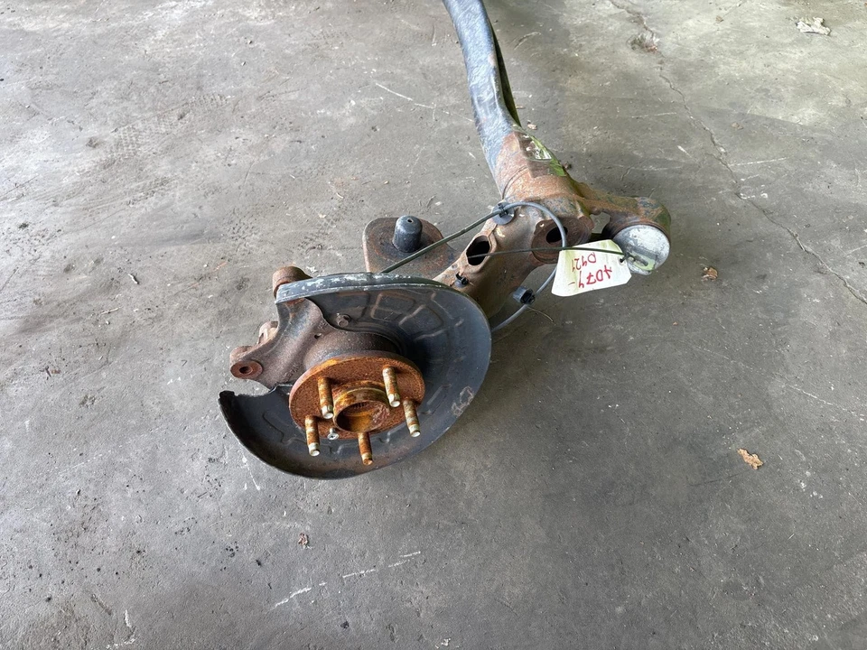 Buick Encore 2013-2020 tracción delantera suspensión trasera subchasis eje conjunto de vigas OEM Foto 2 de 4