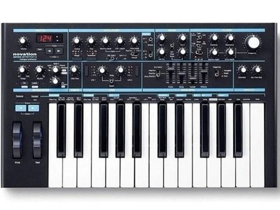 BRANDNEU NOVATION BASS STATION II ANALOGES KEYBOARD MONOSYNTHESIZER