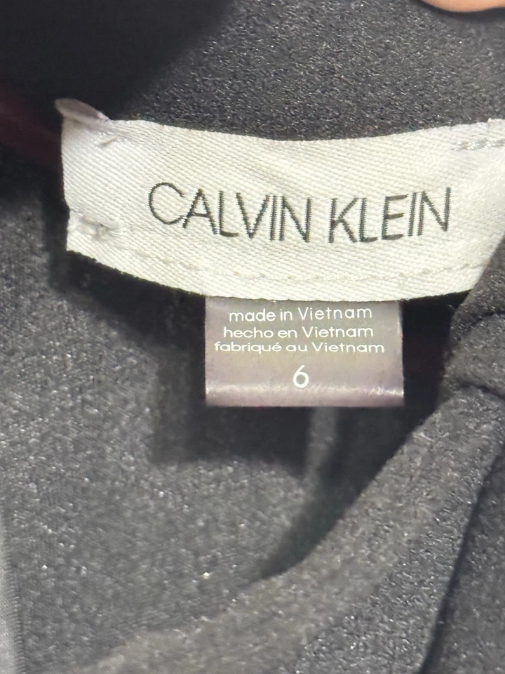 Vestido justo Calvin Klein feminino preto manga longa gola redonda tamanho 6 clássico chique - Imagem 2 de 3