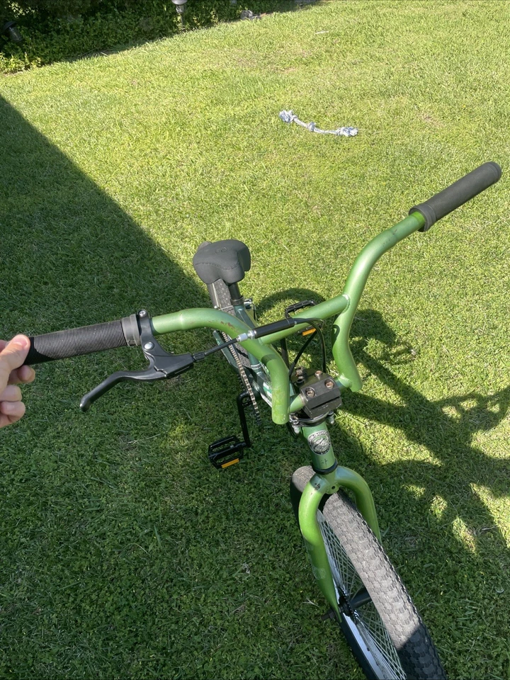 Mongoose Overt Freestyle Foto 3 de 4