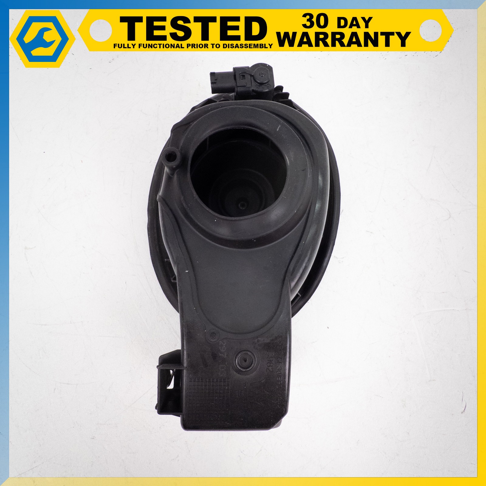 14-17 MASERATI GHIBLI FUEL FILLER DOOR LID GAS TANK COVER OEM
