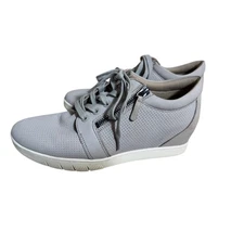 Naturalizer sneakers Kai Zip up & laces gray leather hidden wedge heel Sz 8
