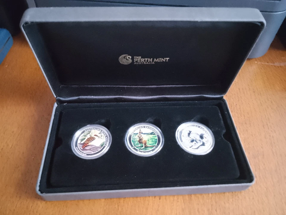 Australian Outback Coloured Silver Coin Collection - Image 4 of 4