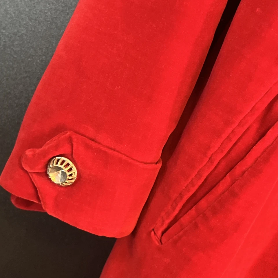 Vtg 1950s Red Crushed Velvet Long Jacket Pin Up Small/6 Wide Collar Over Coat - Image 4 of 4