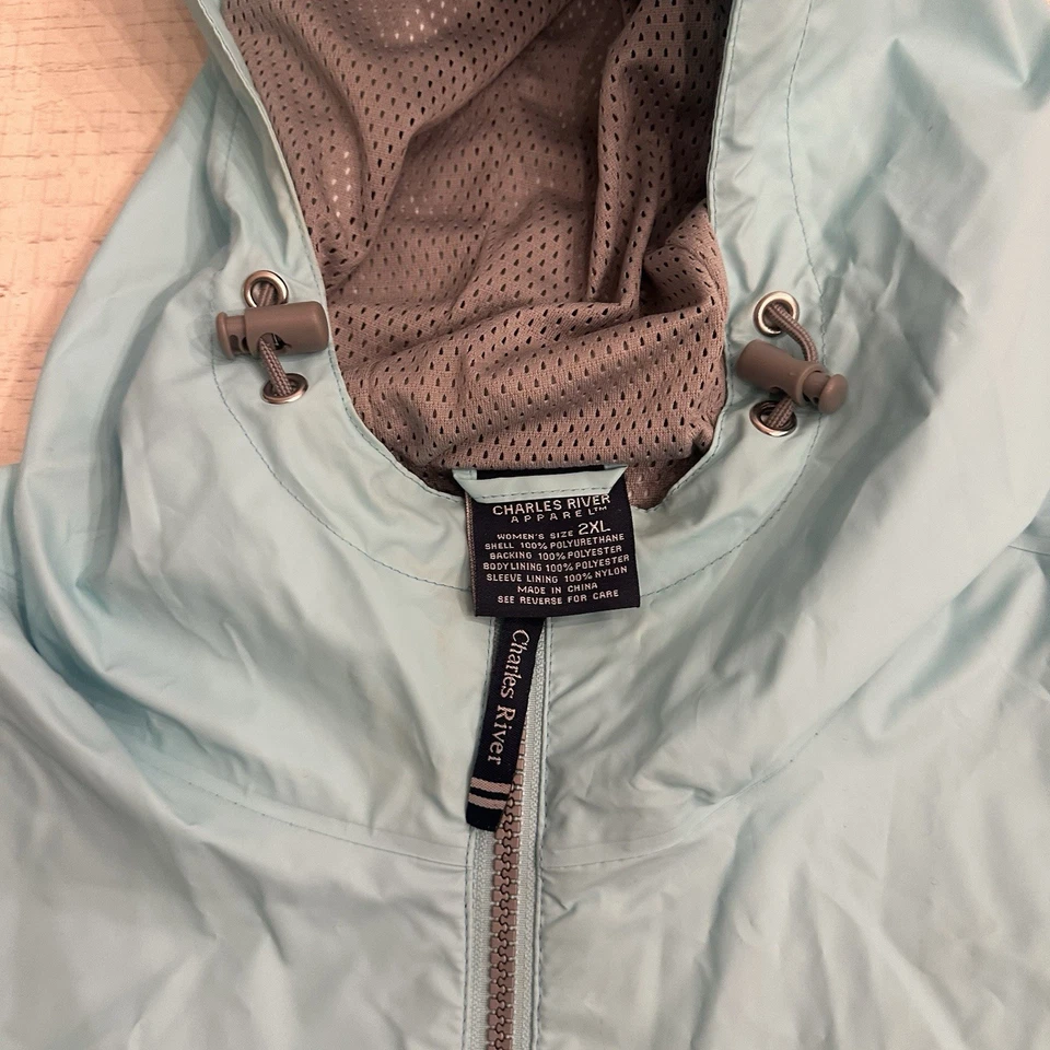 Charles River 雨衣蓝蓝色女士尺寸 2XL XXL 拉链带口袋二手状况完好 — 第 2/4 张图片