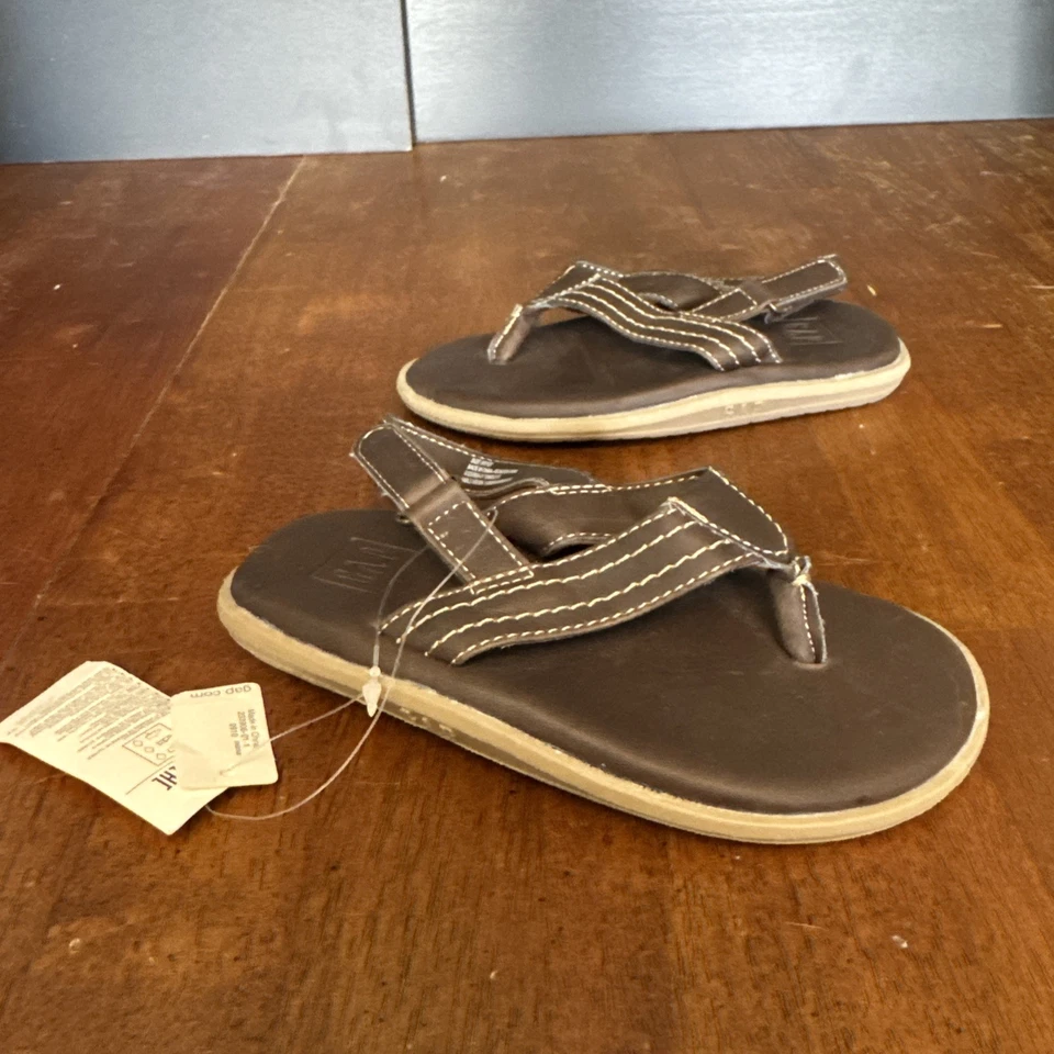Gap Boys Brown Leather Sandal Size 9T/10T - Image 3 of 4