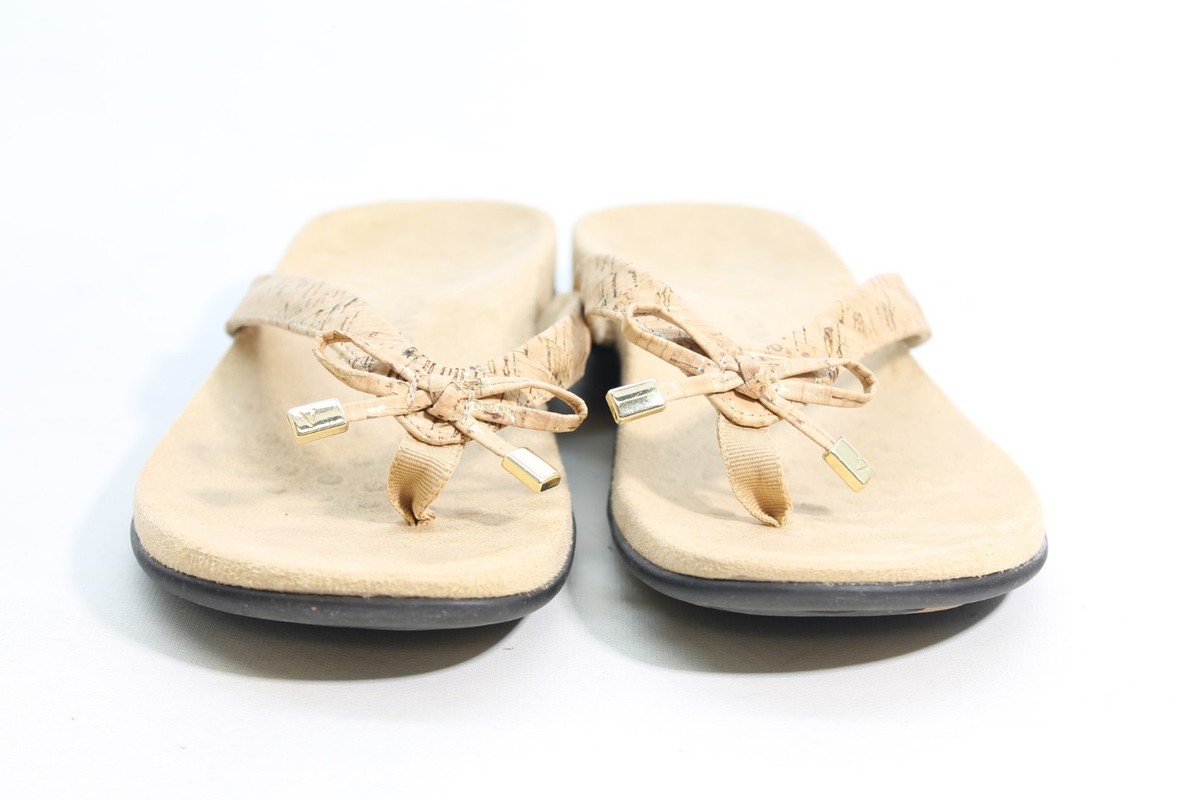 Vionic Bella Women's Sandals, Floor Sample View 3