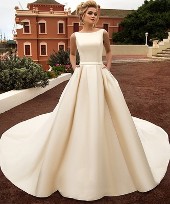 champagne wedding dress