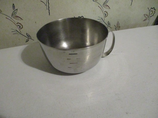 Vintage West Bend 3 Quart Measuring Cup Stainless Steel
