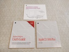 Apple Performa manual lot 3 , User's Guide, AppleCD 300i Plus, Display foldout