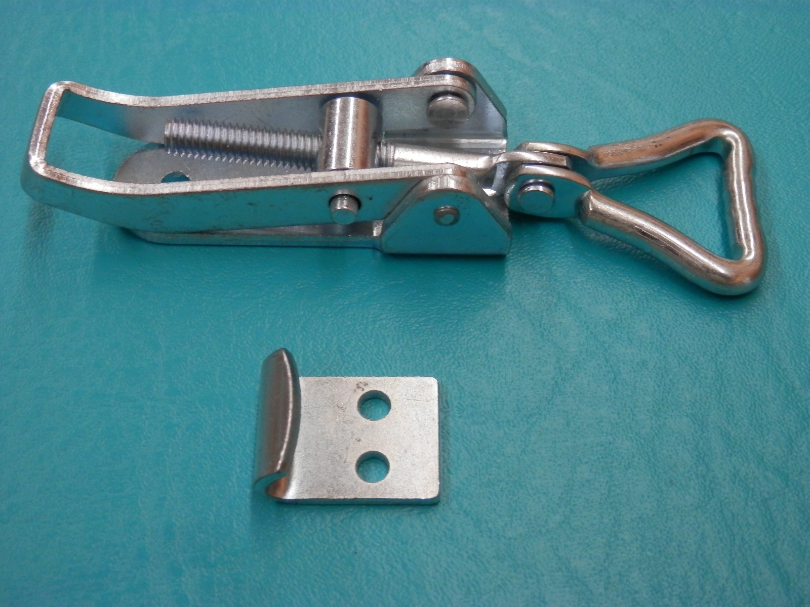 2 New Exposed Adjustable Draw Latches Galvanized Steel Catch Quick Lock 13435A63