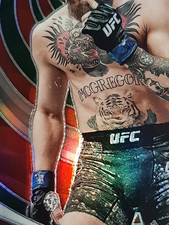 2023 Panini Chronicles Spectra UFC Conor Mcgregor Green/25 *See Pics/Details* - Image 2 of 4