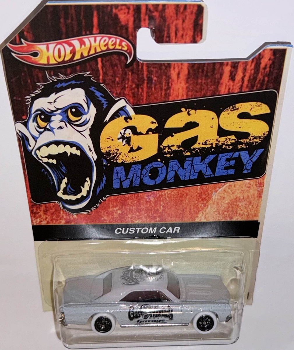 Gray '57 CHEVY Chevelle CUSTOM Hot Wheels GAS MONKEY Series w/Real