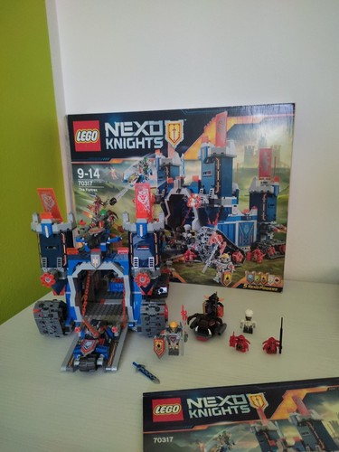 LEGO 70317 - Nexo Knights The Fortrex COMPLETO 100% TUTTI I PEZZI PRESENTI