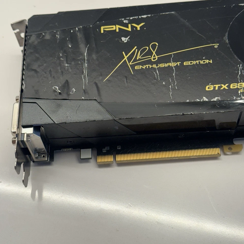 PNY Nvidia GeForce GTX 680 4GB 256BIT GDDR5, PCI Express 3.0 x16 Graphics Card 1 - Image 2 of 4