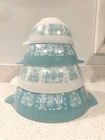 Vintage Pyrex Amish Butterprint Mixing Cinderella Bowl Set of 4 Complete Aqua