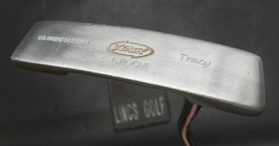 Ja C-Groove Tracy Putter Stahlschaft 90 cm Länge Ja Griff