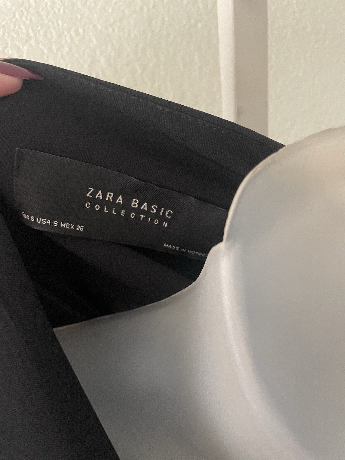 Zara Basic Collection Black Wrap Belted Sleeveles… - image 4