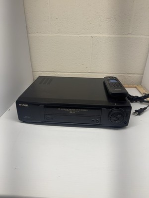Sharp VC-H952U Hi-Fi Stereo VHS VCR Tested Working w/ Remote 19 Micron Heads