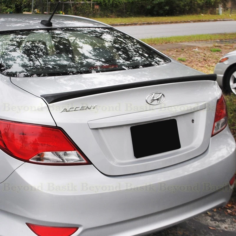 Alerón estilo fábrica negro brillante Hyundai Accent 2012 13 14 15 16 Foto 3 de 3