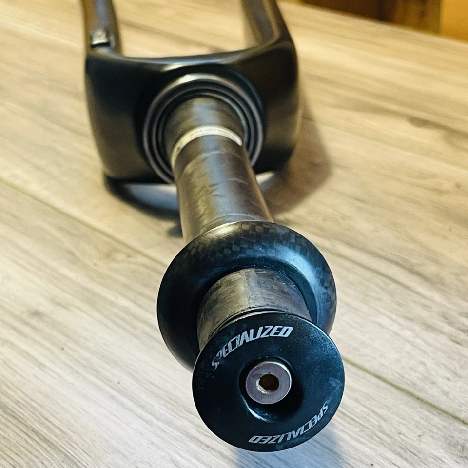 Specialized Fact Carbon 700C Gravel Disc Fork Tapered 237mm QR Axle  - Image 2 of 4