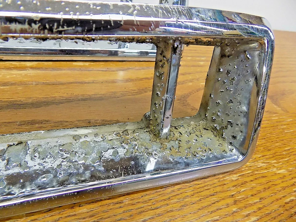 1963-1964 Buick Riviera ободок заднего фонаря - Изображение 2 из 4