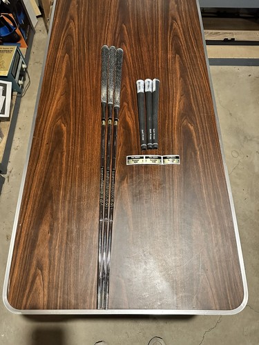 Cale Cobra King Pur noire lob / 60 degrés / tige Cobra flexible rigide