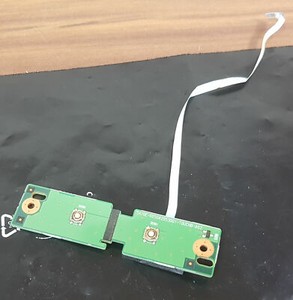 Touchpad Mouse Button Board V000061660 aus Notebook Toshiba A100