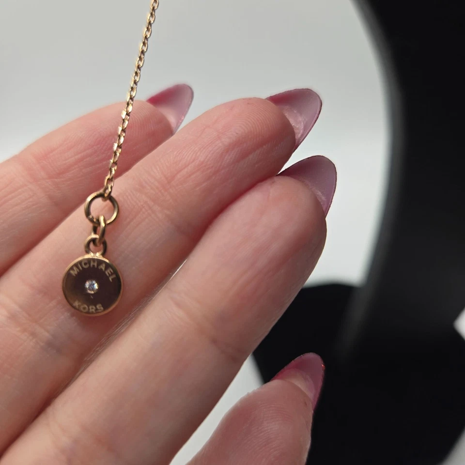 Collar Michael Kors Tono Oro Rosa Perla Cristal Colgante Acentos Foto 4 de 4