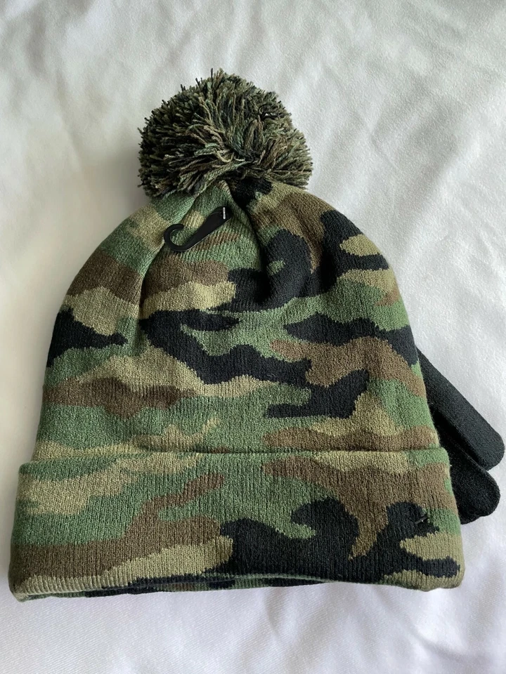 Conjunto de gorro y guante de ropa del equipo de la NFL Buffalo Bills para adultos verde camuflaje OS NUEVO CON ETIQUETAS Foto 2 de 4