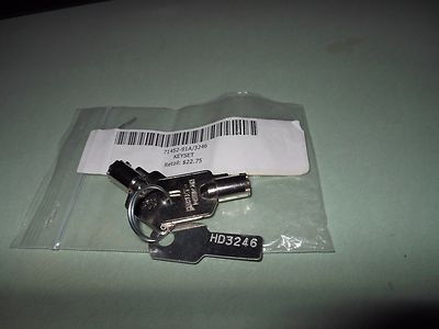 B＋COM ONE NEW OEM Harley Davidson Qty. 1 SET of 2 Keys and 1 Code # 3246