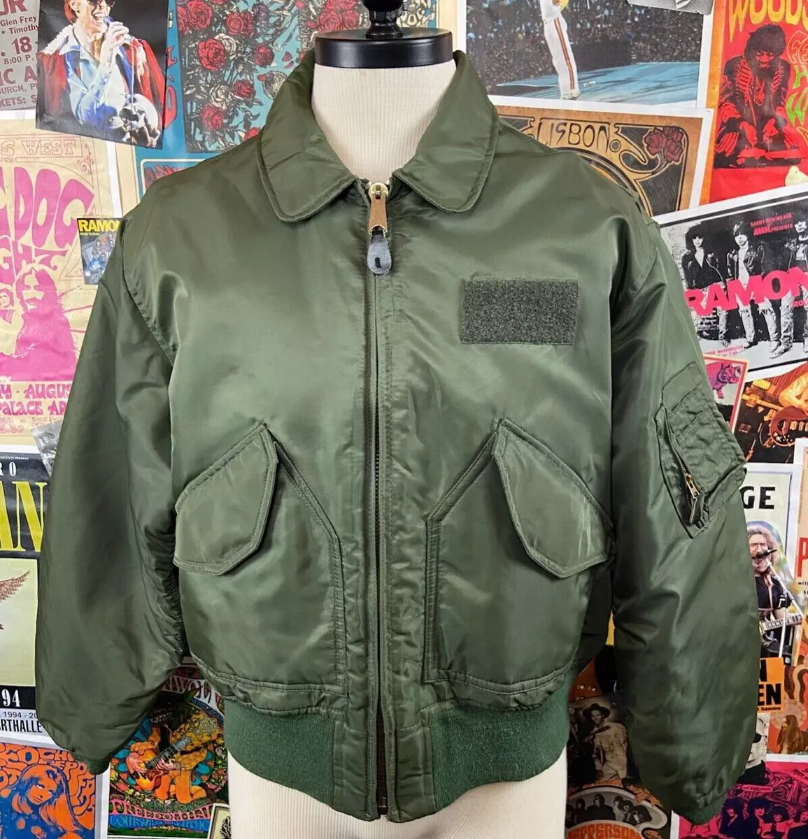 Vintage 1980s Green CWU-45/P Flyers XL (52) U.S. Military Flight Jacket