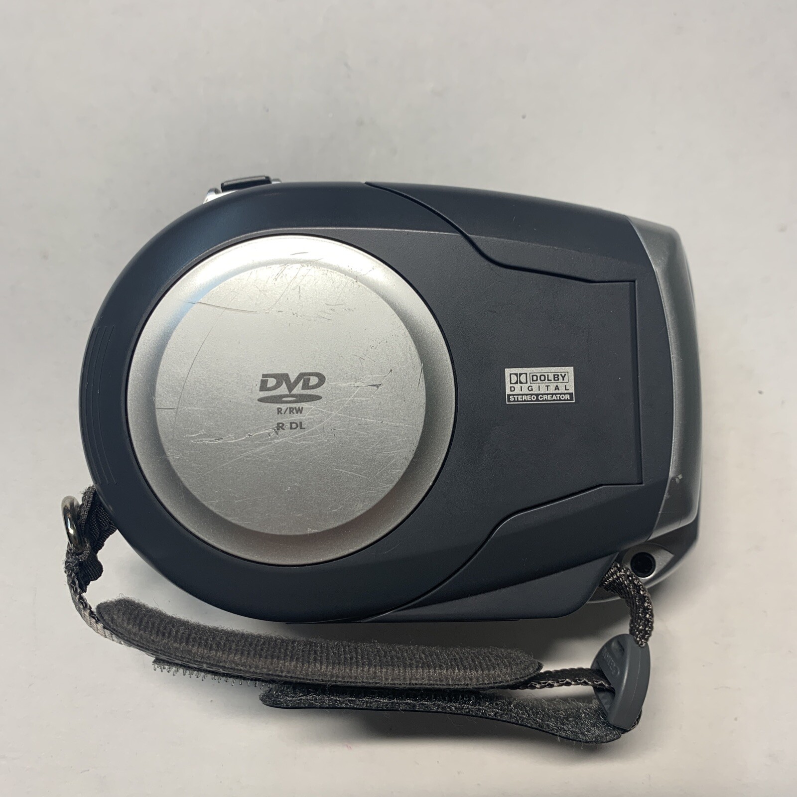 CANON DVD Camcorder Video Camera DC210 (Needs A Charger And Probably A
