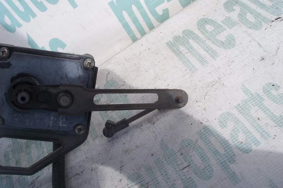 ALGUNOS SENSORES DE NIVEL DE ALTURA DE SUSPENSIÓN TRASERA CADILLAC GM 1989-1993 22073171 FE Foto 3 de 4