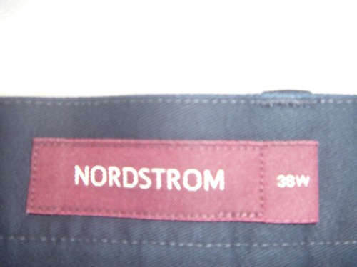 NORDSTROM Shorts Mens Size 38 Navy Blue Chino Pleated Front Inseam 9" - Picture 3 of 9