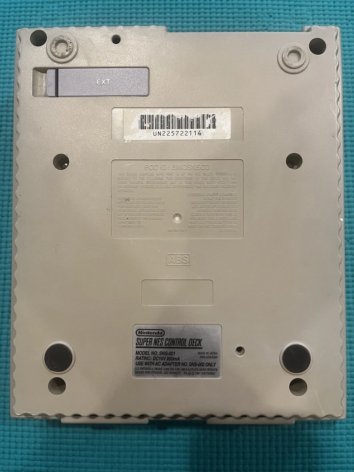 Paquete de consola Super Nintendo SNES con Star Fox, cables y controlador Foto 3 de 4