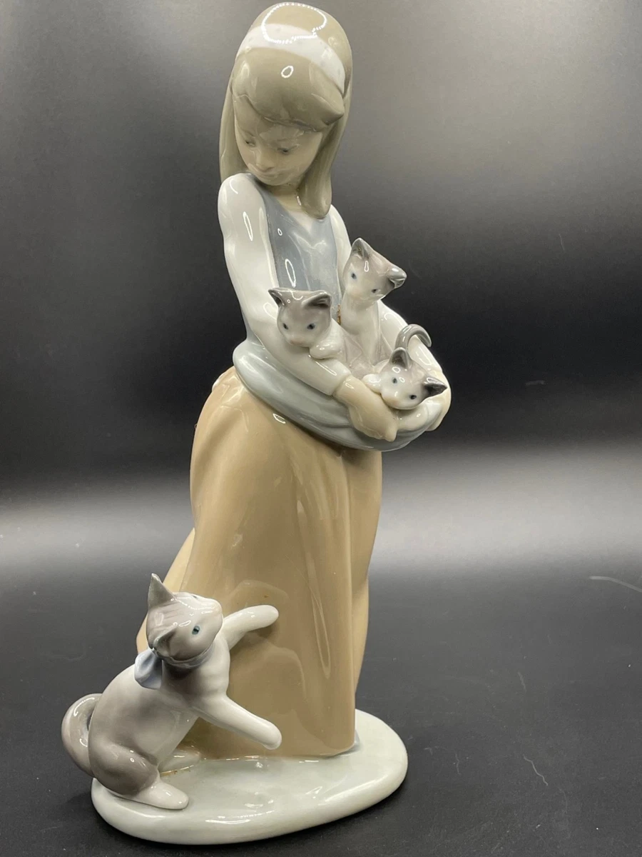 LIADRO 女の子と猫　美品 Lladro Girl With Cat for sale | eBay