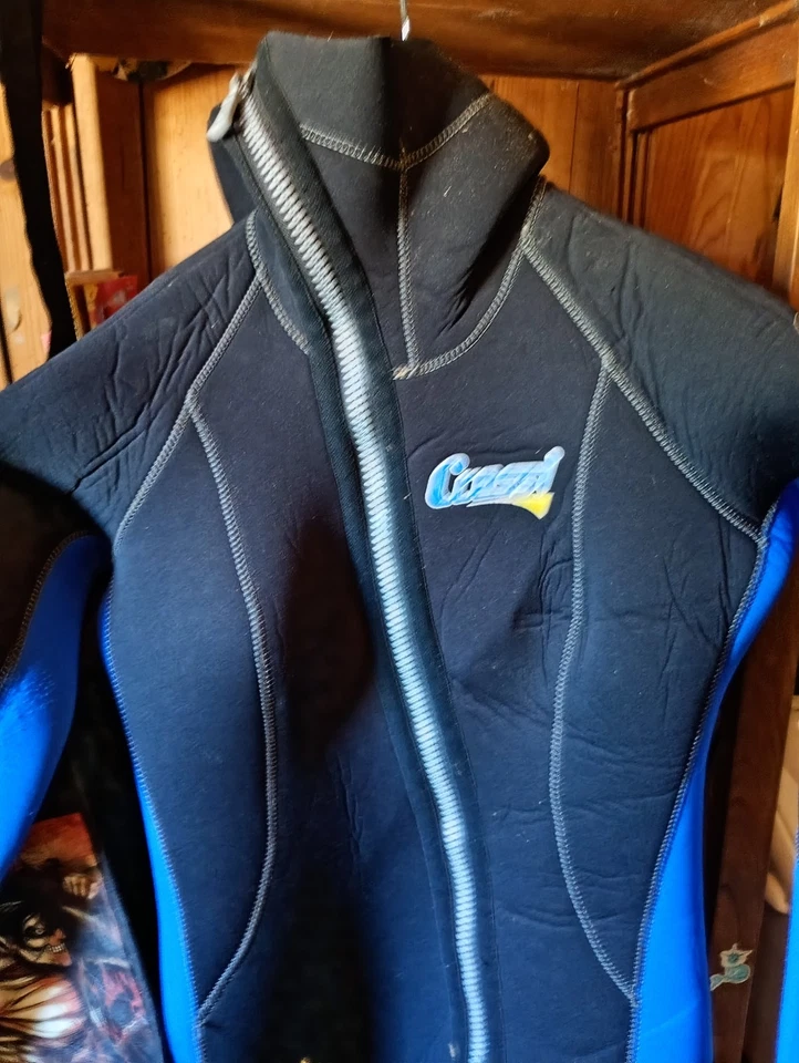 Combinaison de plongée femme taille M - Photo 1/3