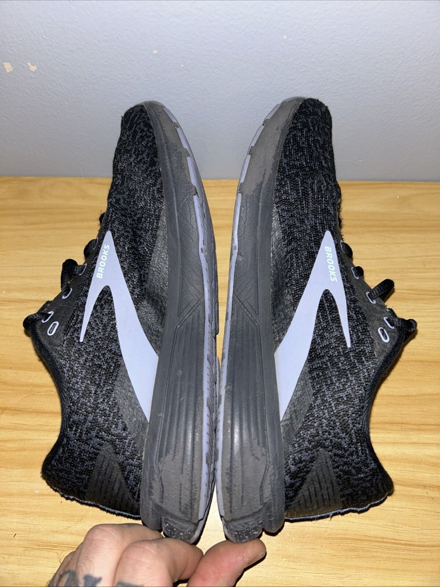 Brooks Signal 3 1203491B094
Black Purple Running Shoes
Women Size 6 Brooks Signal 3 Black/Purple Athletic Running Shoes Women main image 4